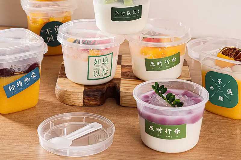 全自動(dòng)杯裝姜撞奶雙皮奶灌裝封口機(jī)：鎖住新鮮，傳遞美味